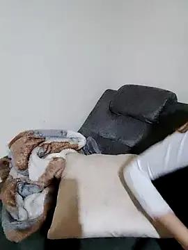 AnnieSparkle from StripChat