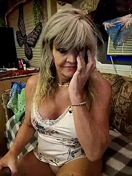 annika_lately from StripChat