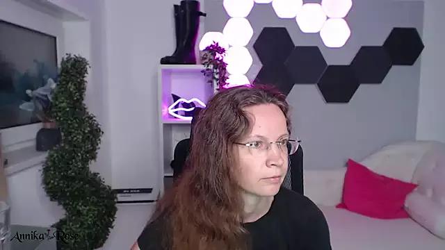AnnikaRose from StripChat
