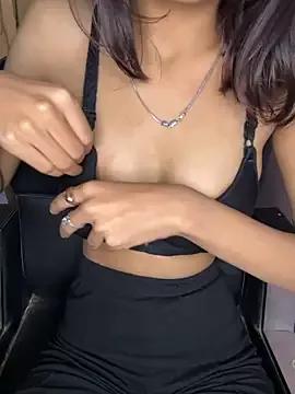Annuusharmaaaa from StripChat is Freechat