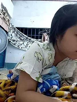 Anny-ly from StripChat