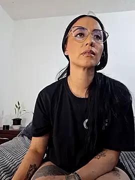 anny_roberts from StripChat is Freechat