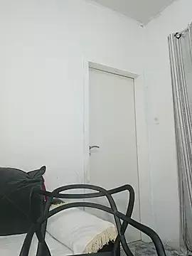 annybarros21 from StripChat