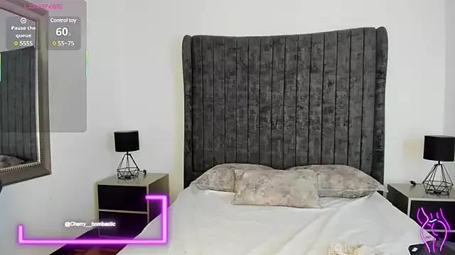 AnnyCherry_ from StripChat
