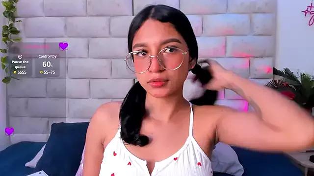 AnnyCoopper from StripChat