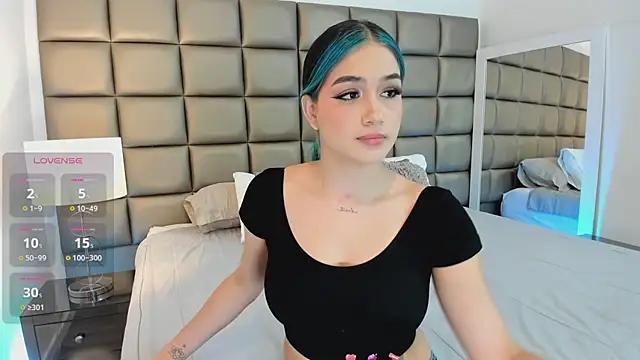 AnnyHizzle from StripChat