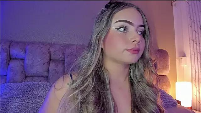 AnnyLopezz_ from StripChat