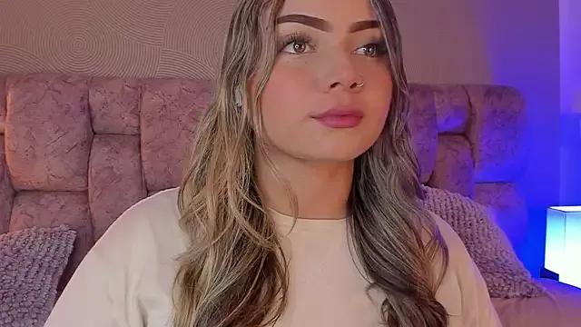 AnnyLopezz_ from StripChat