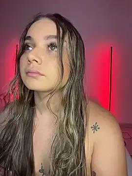 AnnyLopezzz_ from StripChat