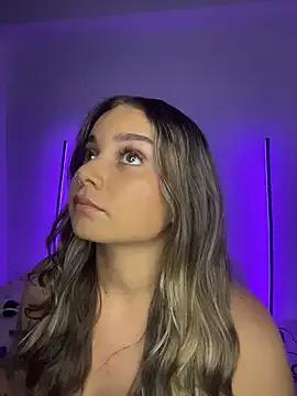 AnnyLopezzz_ from StripChat