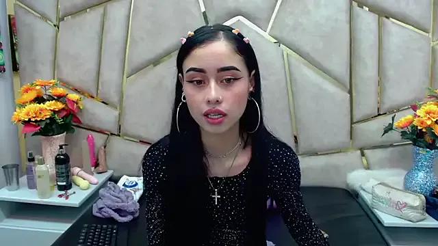 AnnySweett_ from StripChat