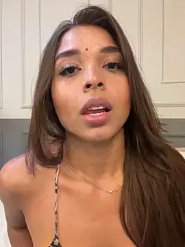 AnnyVega_ from StripChat is Freechat