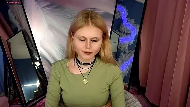 AnoraAmore from StripChat is Freechat