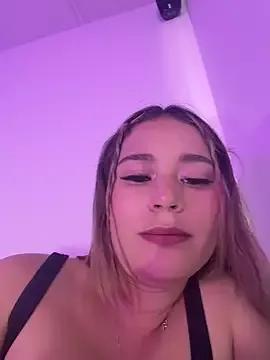 AntonelaDaly on StripChat