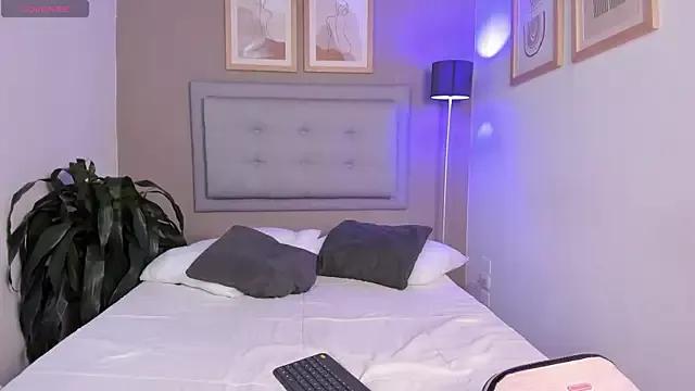 Antonella_Barone from StripChat is Freechat