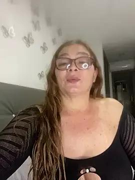 AntonellaVioleta from StripChat is Freechat