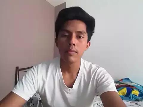 Photos of Antoni0620 from StripChat is Freechat