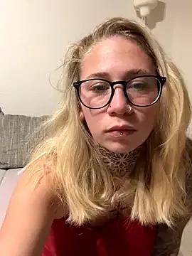 Antoniia69 webcams show profile image 