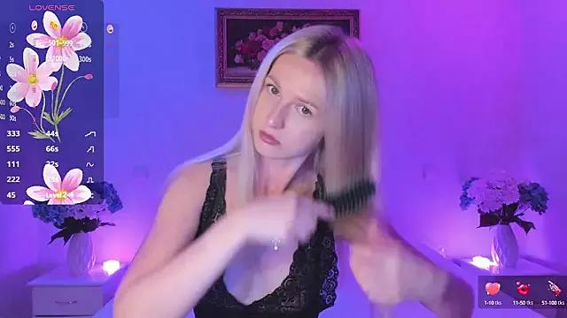 AnyaRusaya from StripChat