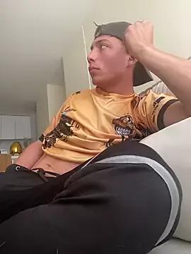 apoloruso from StripChat is Freechat