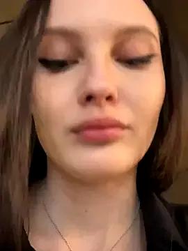 Apple__Brandy from StripChat is Freechat