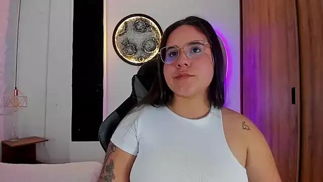 April1_sc from StripChat is Freechat