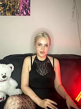 April_Purr from StripChat is Freechat