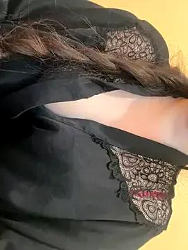 Arab-Moon from StripChat