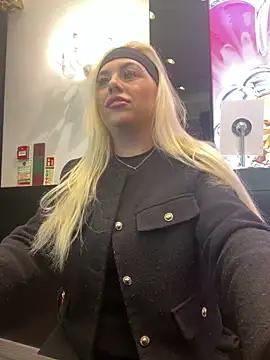 Arabellalee23 from StripChat