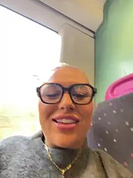 Arabellalee23 from StripChat