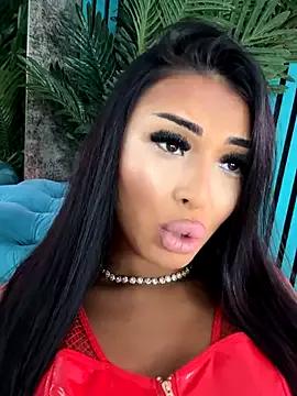 ArabellaPosh from StripChat