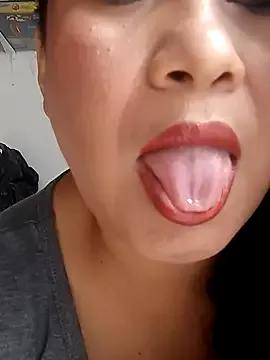 Ardiente_celeste from StripChat is Freechat