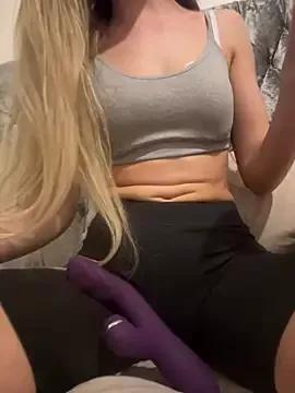 aria2673 from StripChat