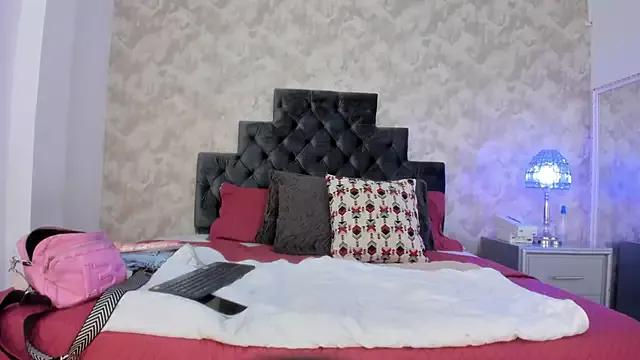 Aria_bliss__ from StripChat