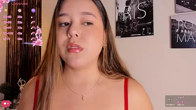 Aria_Reid from StripChat
