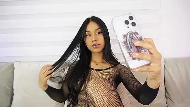 Ariadna5 from StripChat
