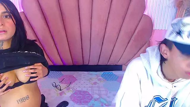 Ariadna_Carter_ from StripChat is Freechat
