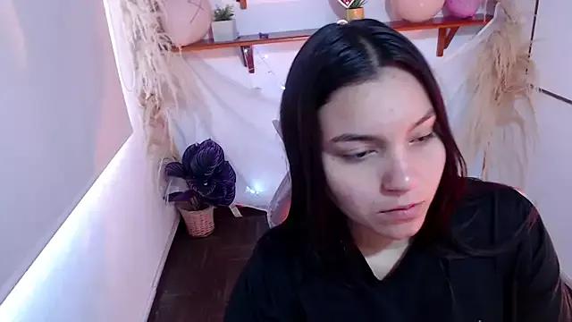 Ariadna_Green from StripChat is Freechat