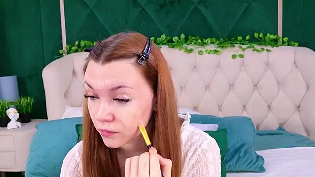 Ariadna_Holder from StripChat