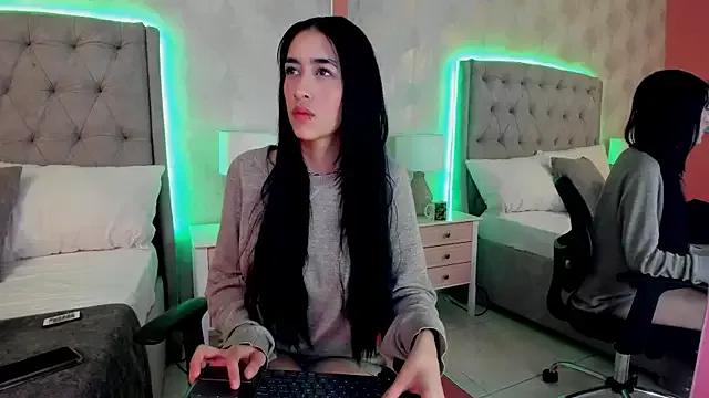 AriadnaCollinns from StripChat