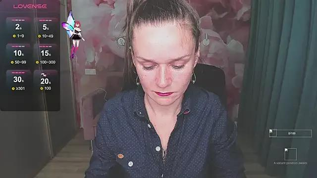 AriaGray from StripChat