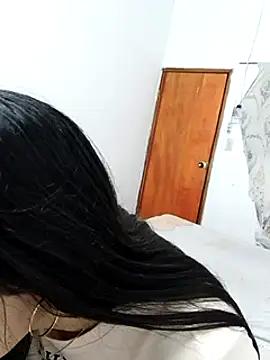 Ariakris from StripChat
