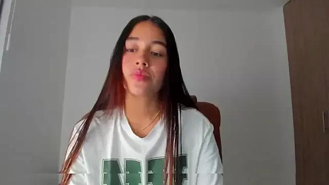 AriaMontgomery from StripChat