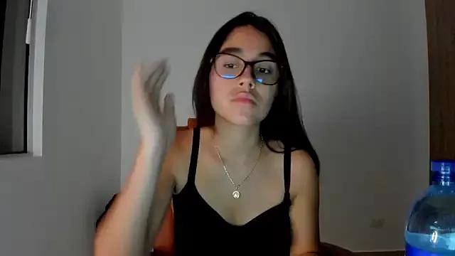 AriaMontgomery from StripChat