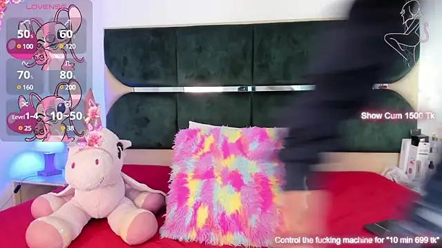 Ariana-Fernandez from StripChat