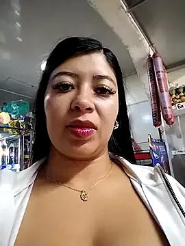Ariana-pp03 from StripChat