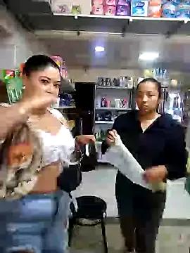 Ariana-pp03 from StripChat