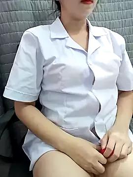Ariana-Vy from StripChat is Freechat