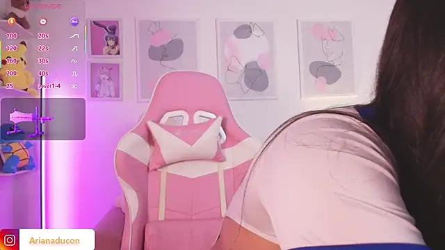 ariana_bae_ from StripChat