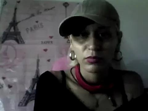 ariana_crazzy from StripChat